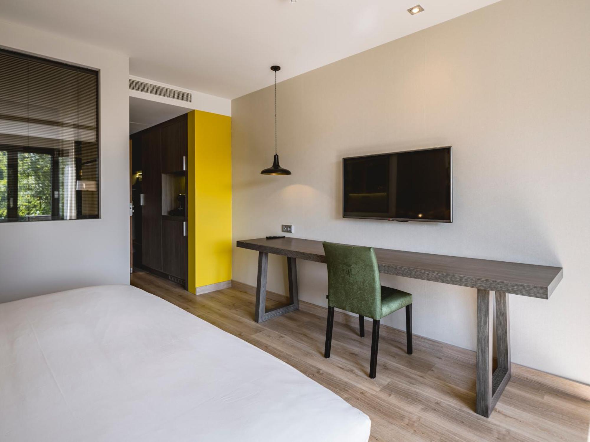 Hotel Der Valk 4*